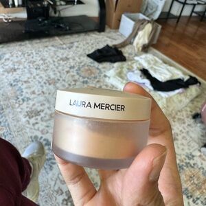 laura mercier MINI ultra-blur talc-free translucent loose setting powder